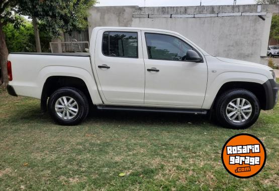 Camionetas - Volkswagen Amarok 2.0 Trendline 4x2 2023 Diesel 24000Km - En Venta