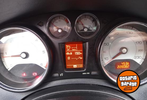 Autos - Peugeot 308 HDI Allure NAV 2013 Diesel 228000Km - En Venta