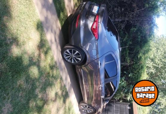 Autos - Fiat Cronos precisión 1.8 2021 Nafta 36000Km - En Venta