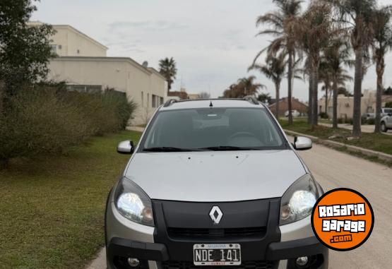 Autos - Renault Sandero Stepway 2013 Nafta 113000Km - En Venta