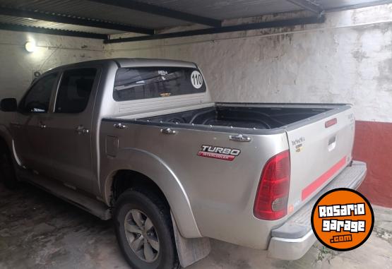 Camionetas - Toyota Hilux 2009 Diesel 250000Km - En Venta
