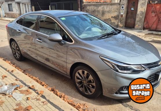 Autos - Chevrolet Cruze ltz exigentes permu 2017 Nafta 128000Km - En Venta