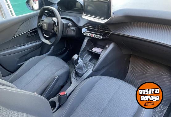 Autos - Peugeot 208 active 2023 Nafta 15000Km - En Venta
