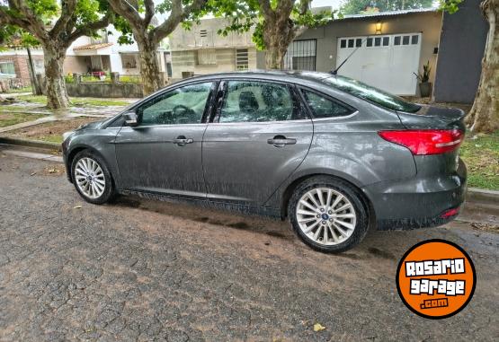 Autos - Ford Focus 2017 Nafta 110000Km - En Venta
