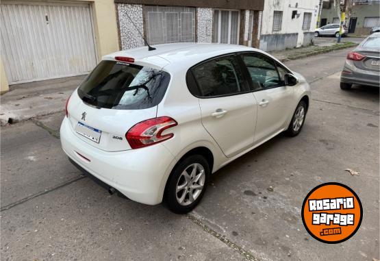 Autos - Peugeot 208 Allure 2016 Nafta 155000Km - En Venta