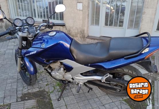 Motos - Yamaha YBR 250 2009 Nafta 88000Km - En Venta