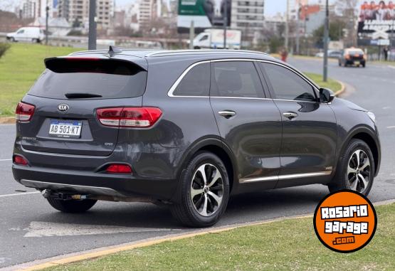 Camionetas - Kia Sorento 2017 Diesel 95000Km - En Venta