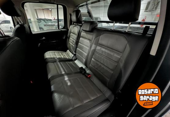 Camionetas - Volkswagen AMAROK HIGHLINE TD1 180 2023 Diesel 119026Km - En Venta