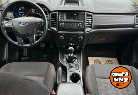 Camionetas - Ford RANGER 4X4 2021 Diesel 121000Km - En Venta