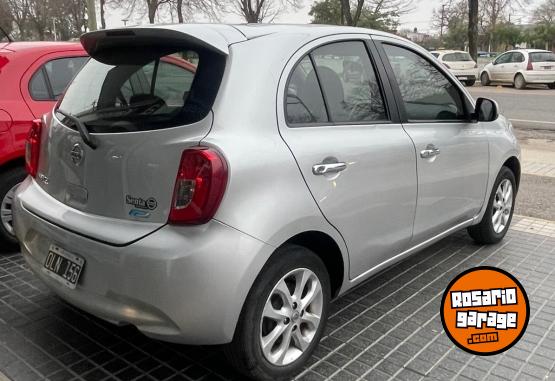 Autos - Nissan MARCH 2015 Nafta 115000Km - En Venta