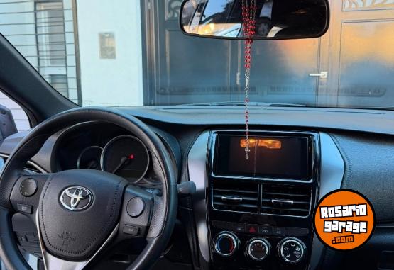 Autos - Toyota Yaris XS 1.5 2024 Nafta 25000Km - En Venta