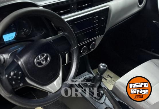 Autos - Toyota COROLLA XLI 2017 Nafta 116000Km - En Venta