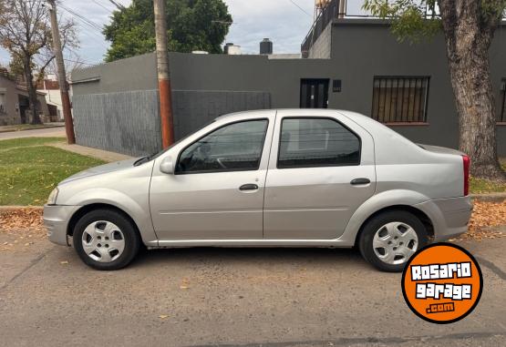 Autos - Renault Logan 2011 GNC 370000Km - En Venta