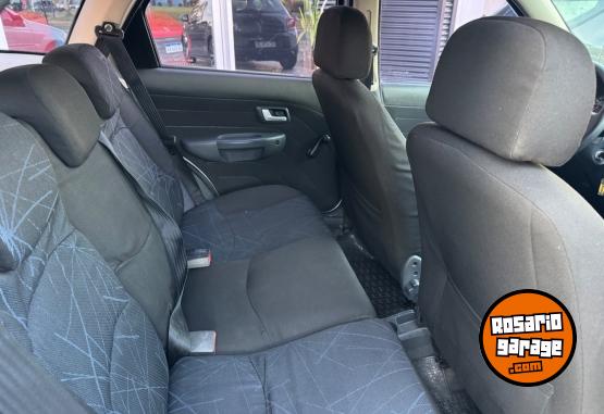 Autos - Fiat PALIO WEEKEND ATTRACTIVE 2010 Nafta 190000Km - En Venta