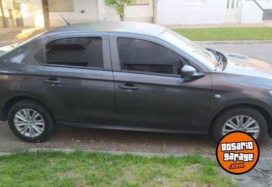 Autos - Peugeot 301 HDI 1.6 2018 Diesel 135000Km - En Venta