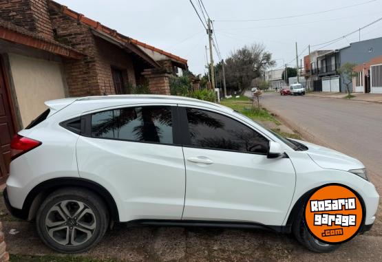 Camionetas - Honda HR-V EX CVT 2017 Nafta 180000Km - En Venta