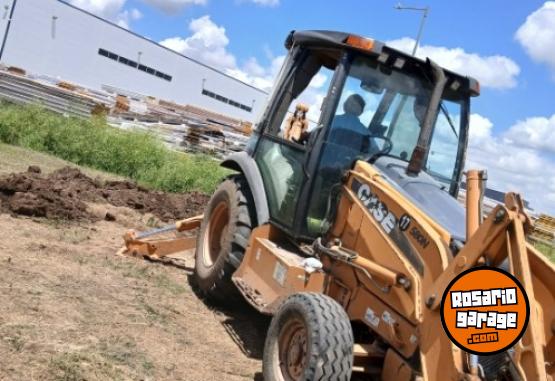 Camiones y Gr�as - Retroexcavadora Case 580 - En Venta