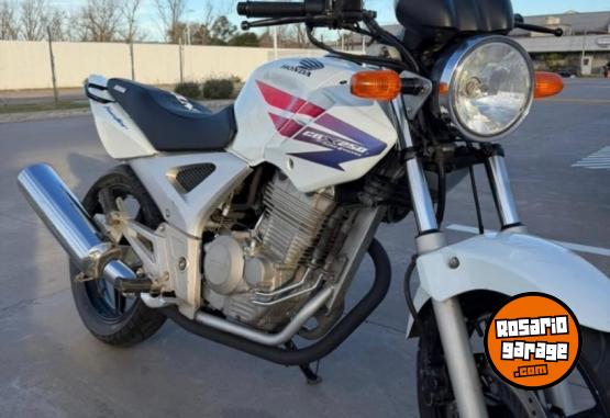 Motos - Honda HONDA CBX250 2013 Nafta 30000Km - En Venta