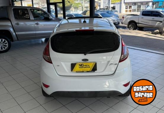 Autos - Ford Fiesta KD Se Plus 2014 Nafta 150000Km - En Venta