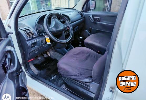 Utilitarios - Peugeot Partner 2008 Nafta 235000Km - En Venta
