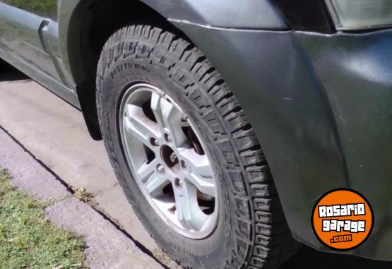 Camionetas - Kia Sorento 2005 Diesel 200000Km - En Venta