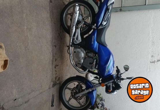 Motos - Suzuki En 125 2a 2013 Nafta 40Km - En Venta