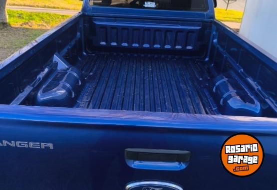 Camionetas - Ford Ranger cabina simple 2017 Diesel 120000Km - En Venta