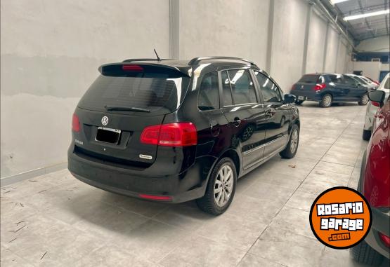 Autos - Volkswagen SURAN HIGHLINE CON GNC 2012 GNC 140000Km - En Venta