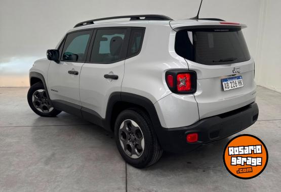 Camionetas - Jeep Jeep Renegade Sport 2017 Nafta 100000Km - En Venta