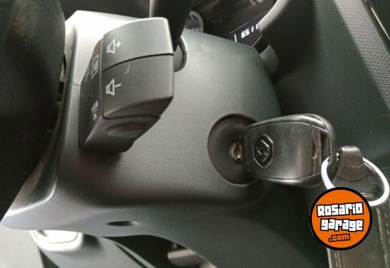 Autos - Renault SANDERO 1.6 ZEN 16V 2019 Nafta 65115Km - En Venta