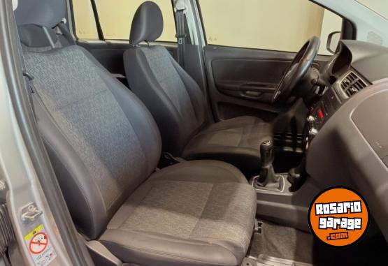 Autos - Volkswagen SURAN TRENDLINE 2013 Nafta 131000Km - En Venta