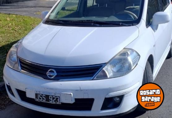 Autos - Nissan Tiida 2011 Nafta 125000Km - En Venta