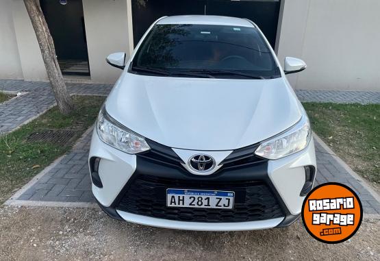 Autos - Toyota Yaris XS CVT 2025 Nafta 25000Km - En Venta