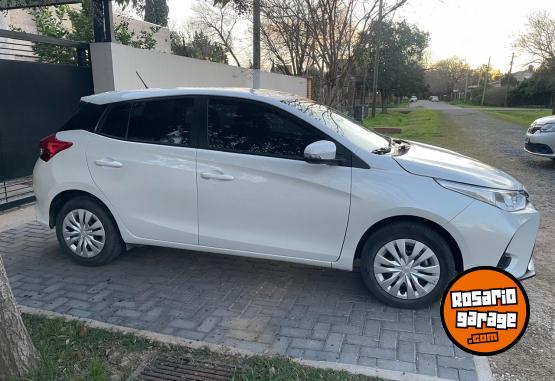 Autos - Toyota Yaris XS CVT 2025 Nafta 25000Km - En Venta