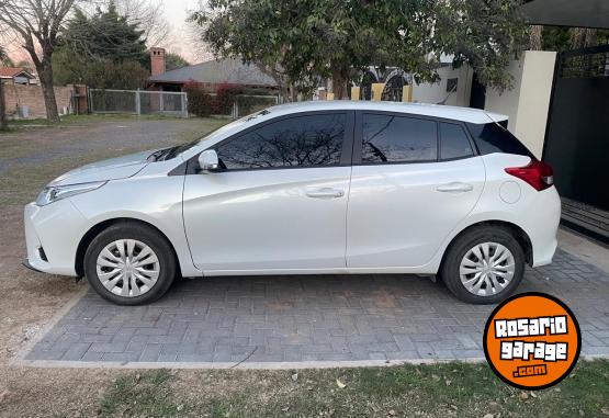 Autos - Toyota Yaris XS CVT 2025 Nafta 25000Km - En Venta