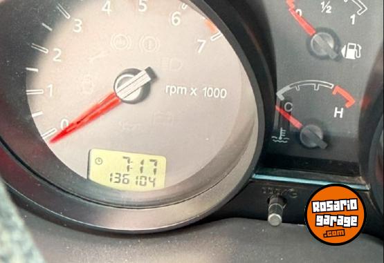 Autos - Ford Fiesta Max Ambiente 1.6 2008 Nafta 136000Km - En Venta