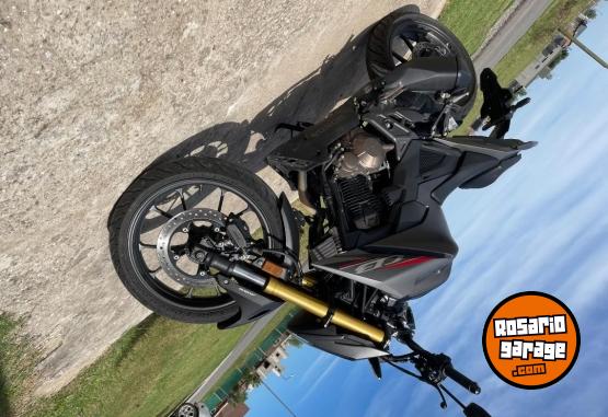 Motos - Honda CB300f 2024 Nafta 18800Km - En Venta