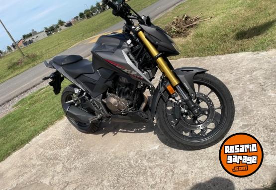 Motos - Honda CB300f 2024 Nafta 18800Km - En Venta