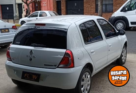Autos - Renault Clio Confort 2016 Nafta 152000Km - En Venta