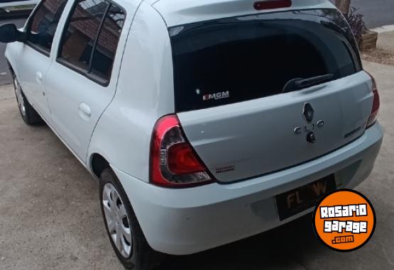 Autos - Renault Clio Confort 2016 Nafta 152000Km - En Venta