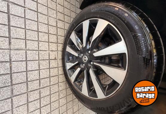 Camionetas - Nissan Kicks Exclusive CVT. 2018 Nafta 98000Km - En Venta