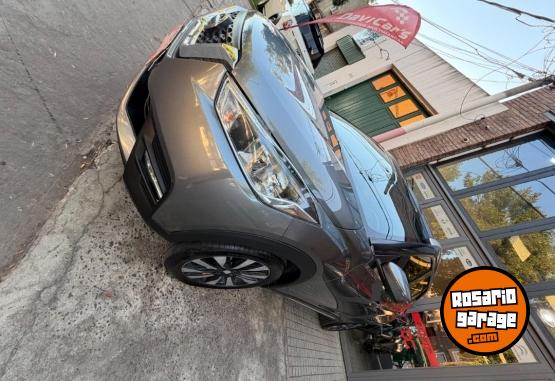 Camionetas - Nissan Kicks Exclusive CVT. 2018 Nafta 98000Km - En Venta