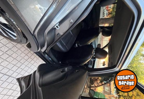 Autos - Nissan Kicks Exclusive CVT. 2018 Nafta 98000Km - En Venta