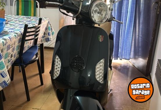 Motos - Motomel STRATO EURO 2021 Nafta 16000Km - En Venta