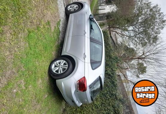Autos - Volkswagen Polo Confortline 2019 Nafta 62000Km - En Venta