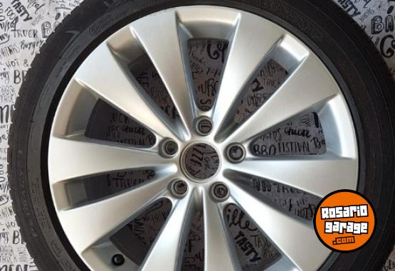 Accesorios para Autos - Llanta original Passat cc 2.0 TSI - En Venta