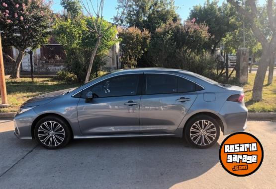 Autos - Toyota Corolla Seg/hibrido 2021 Nafta 130000Km - En Venta