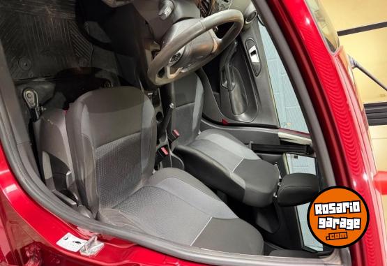 Autos - Ford Fiesta S plus 2018 Nafta 96000Km - En Venta