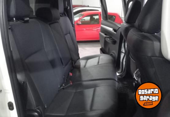 Camionetas - Toyota HILUX 2025 Diesel 69000Km - En Venta