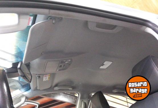 Camionetas - Toyota HILUX 2025 Diesel 69000Km - En Venta